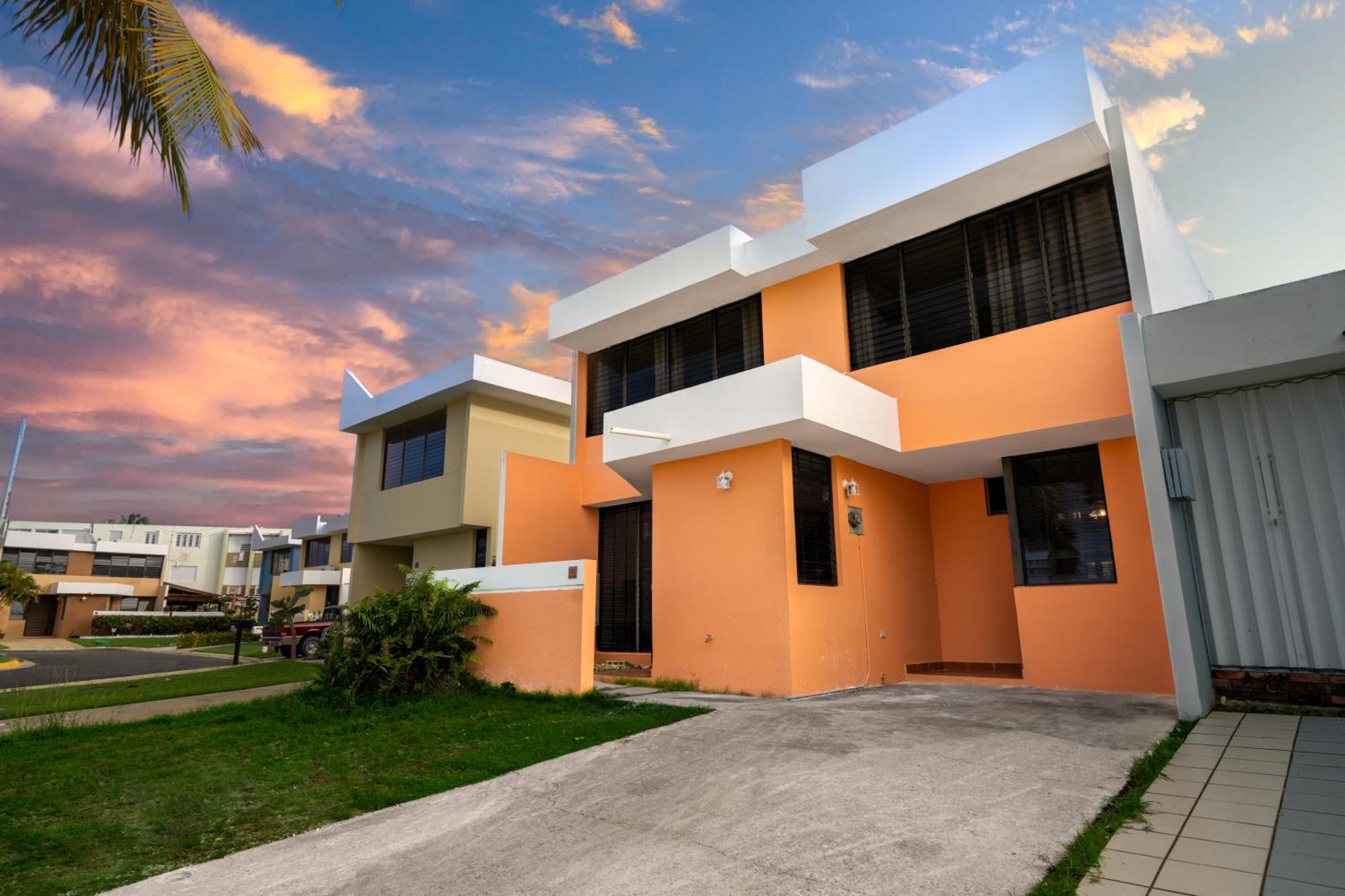 Blue Water Beach Villa Luquillo Exterior photo